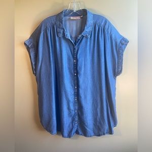 Evri Chambray Button Down